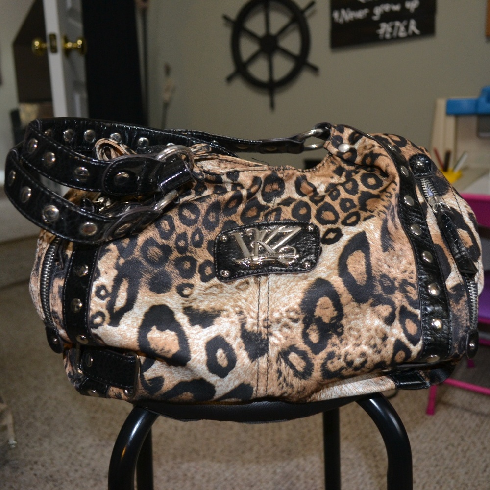 Kathy leopard print bag
